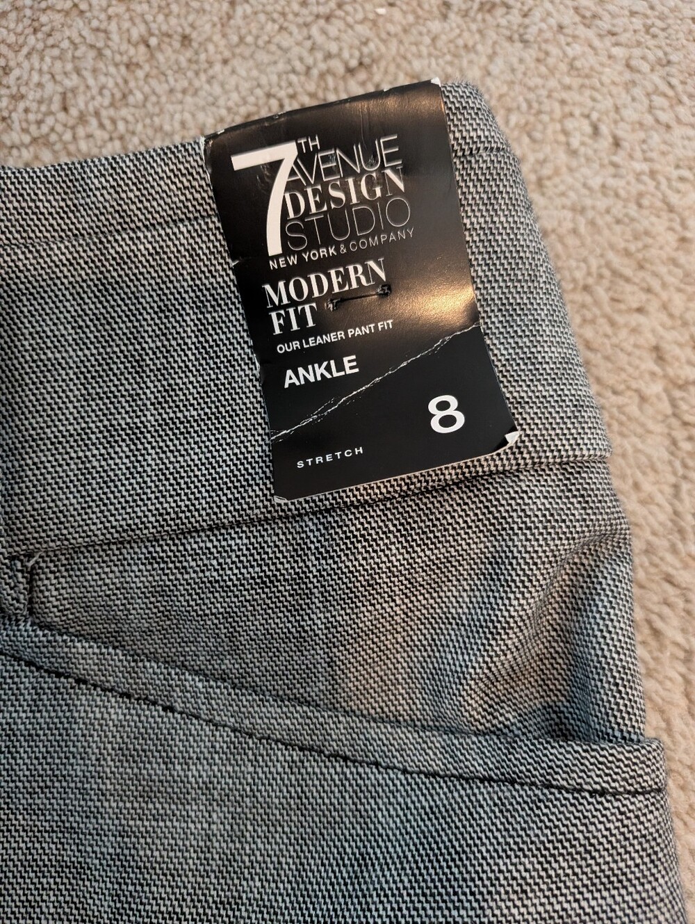 7th Avenue Design Studio Modern Fit Ankle Jeans - Gray/Black Size 8